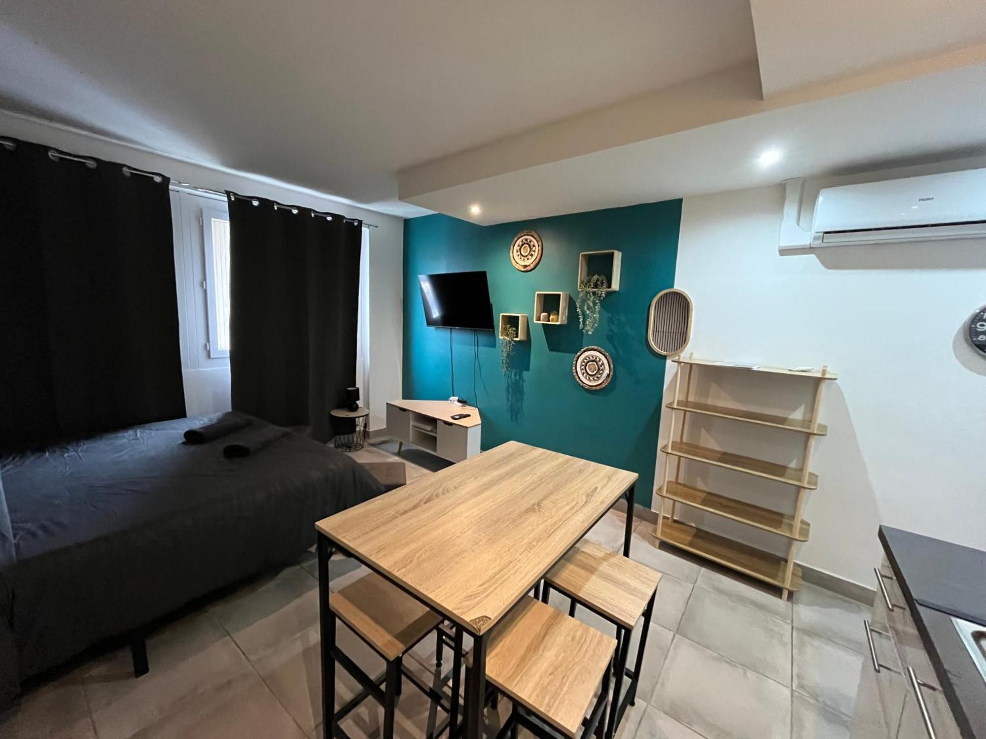 Studio Confortable Avec Balcon Villeneuve-sur-Lot Buitenkant foto